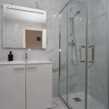 Apartment Ref 9048 Playa Flamenca Sea Views *